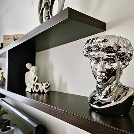 Abrazo Apartment *